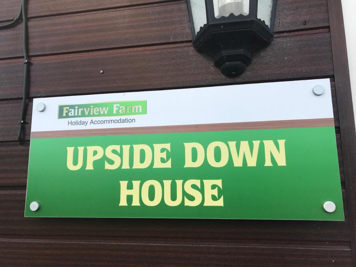 Upside Down House - Sleeps Up To 6 Guests - Great For Family And Friends Gatherings,Corporate Events ,Near Sherwood Forest At Fairview Farm In Nottingham Set In 88 Acres Exterior photo